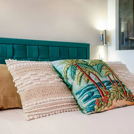 Lagoon - Modern With Private Terrace In The Cap Dagde Vakantiehuis