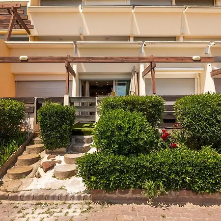 Lagoon - Modern With Private Terrace In The Cap Dagde *