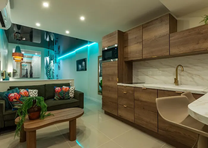 Lagoon Moderno Con Terrazza Privata Nel Villaggio Naturista