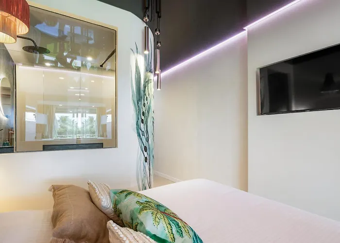 別荘 Lagoon - Modern With Private Terrace In The Cap Dagde